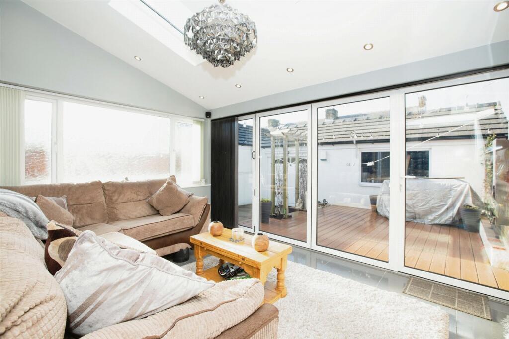 Additional image 4 of Showfield, Worsthorne, Lancashire, BB10