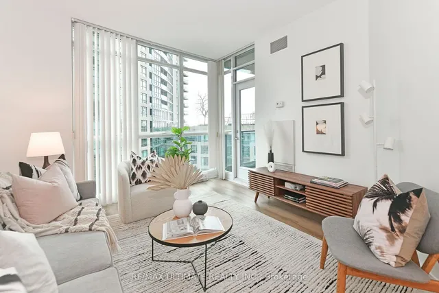 Additional image 14 of 231 Fort York Blvd Unit 824