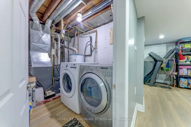 Additional image 30 of 263 Fleetwood Cres