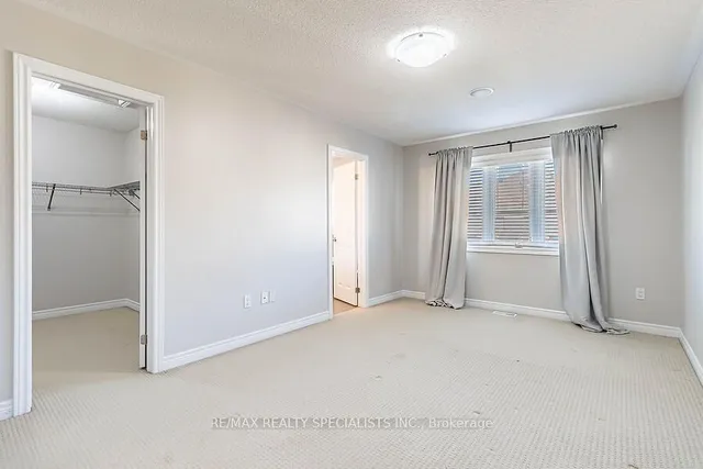 Additional image 23 of 11 SKY HARBOUR Dr