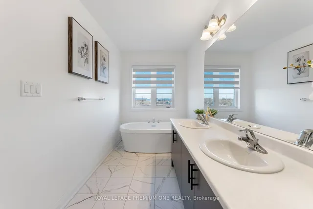 Additional image 20 of 19 Bretlon St