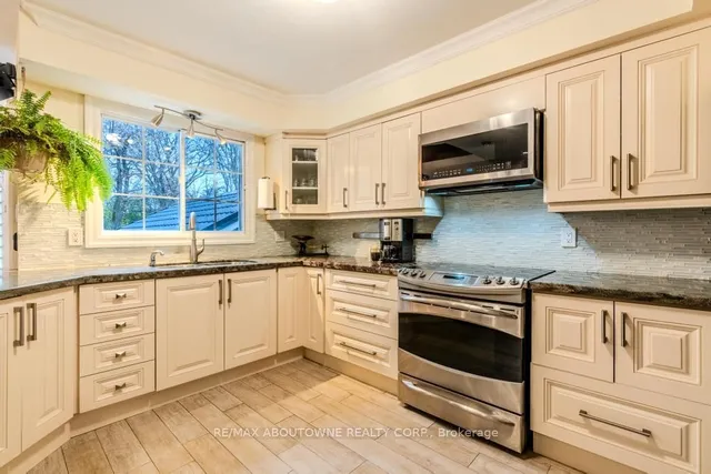 Additional image 14 of 106 ELLIOTT St