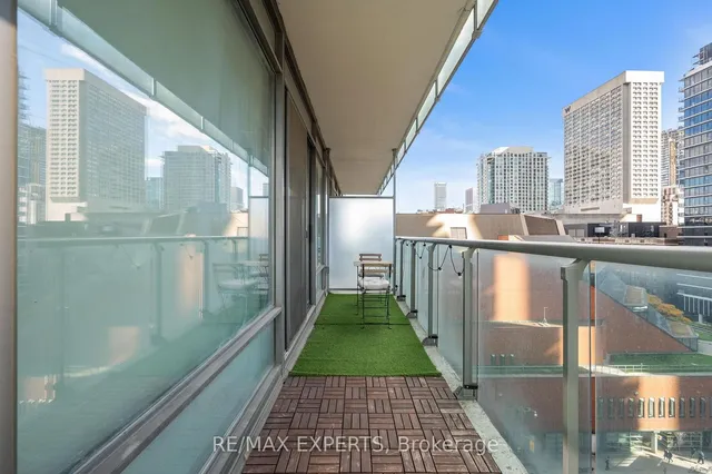 Additional image 22 of 18 Yorkville Ave Unit 1104