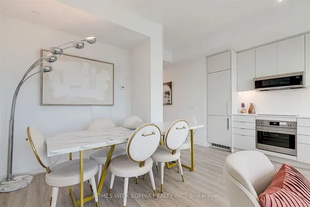 Additional image 12 of 250 Lawrence Ave Unit 607