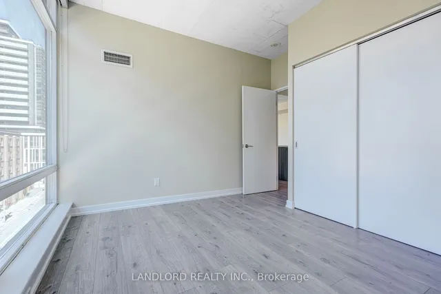Additional image 12 of 333 Adelaide Street East St Unit 504