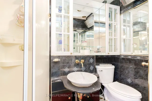 Additional image 21 of 50 BLACKWELL Ave Unit 56