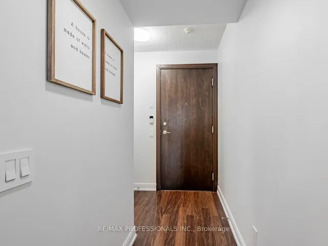 Additional image 2 of 25 Viking Lane Unit 946