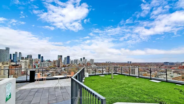 Additional image 4 of 251 Jarvis St Unit 221