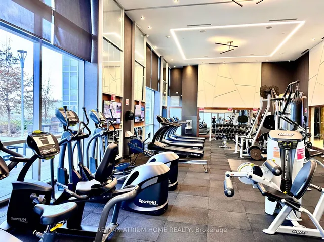 Additional image 26 of 255 Village Green Sq Unit 902