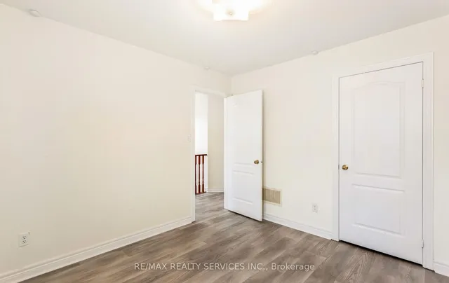 Additional image 34 of 31 Hollingsworth Circ