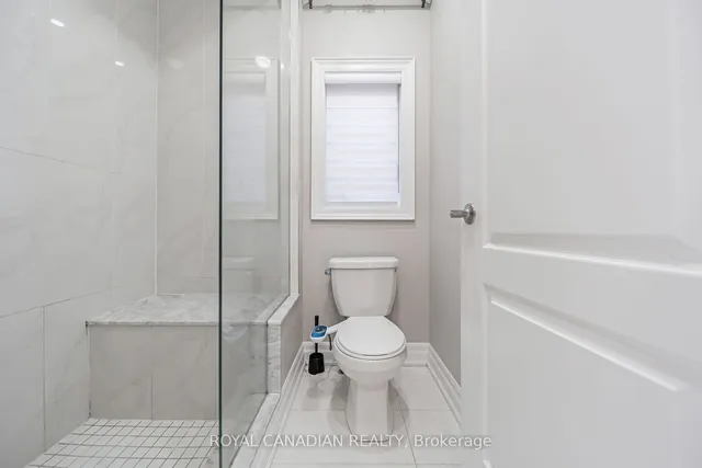 Additional image 26 of 20 Falkland Rd