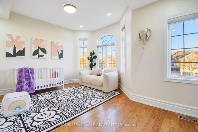 Additional image 18 of 55 Lyndbrook Cres