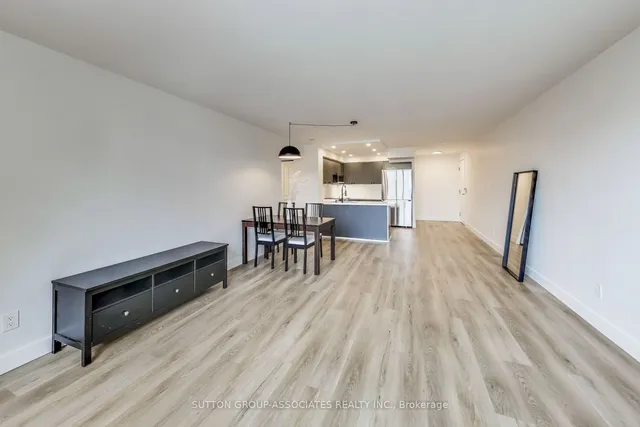 Additional image 6 of 323 Richmond St Unit 818