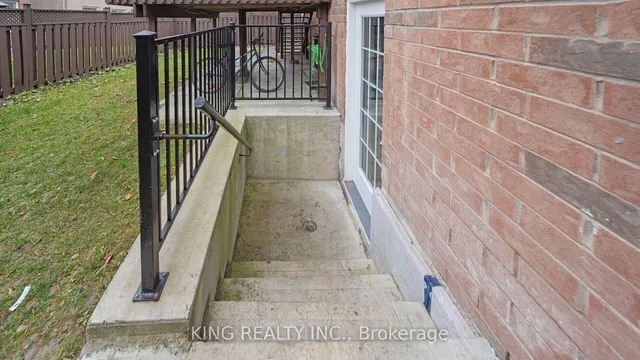 Additional image 29 of 27 Foxmere Rd