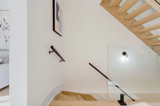 Additional image 26 of 18 Haig Ave