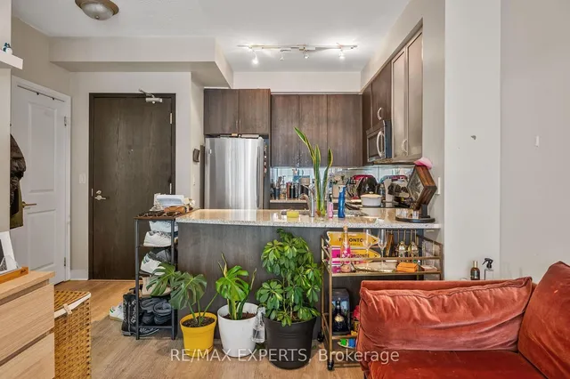 Additional image 17 of 18 Yorkville Ave Unit 1104