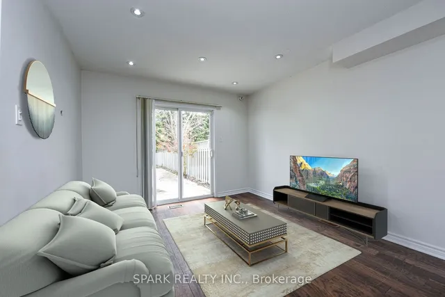 Additional image 7 of 42 winners Circ