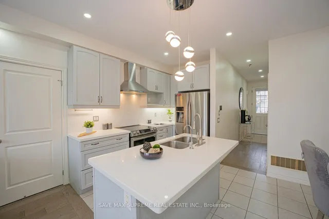 Additional image 16 of 35 Hogan Manor Dr