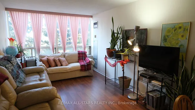 Additional image 17 of 3 Greystone Walk Dr Unit 332
