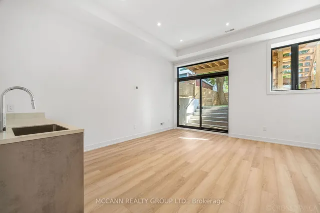 Additional image 34 of 45 Lanark Ave