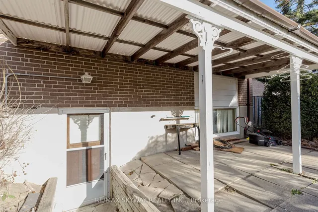 Additional image 29 of 115 Aloma Cres