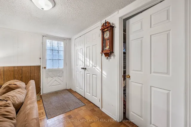 Additional image 32 of 82 Terra Cotta Cres