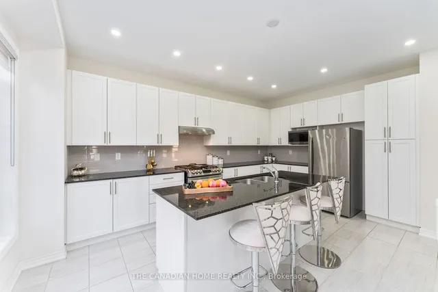 Additional image 13 of 59 Cobriza Cres