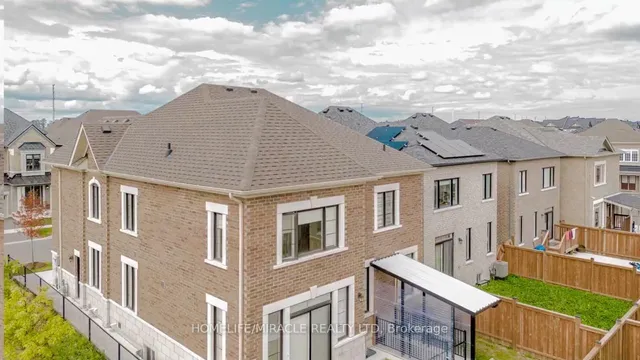 Additional image 40 of 57 Brent Stephens Way