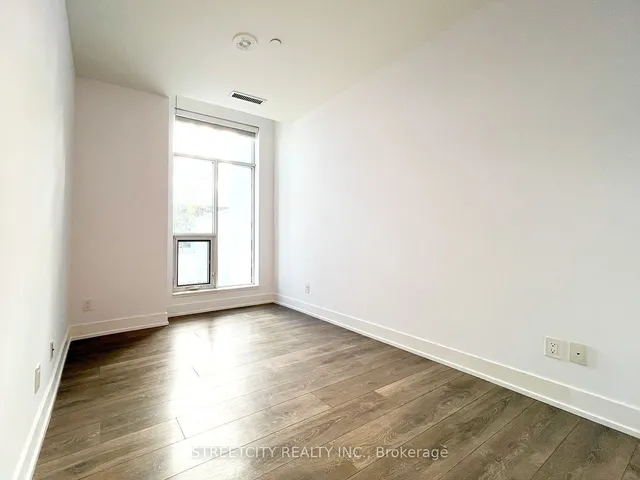 Additional image 17 of 180 Fairview Mall Dr Unit 107