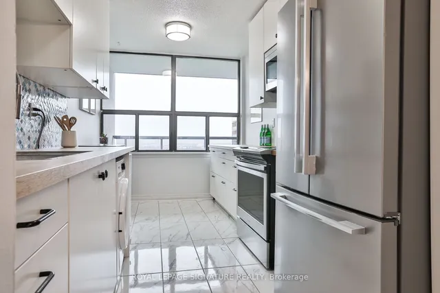 Additional image 8 of 17 Knightsbridge Rd Unit 1703