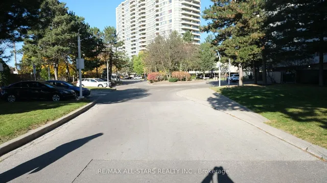 Additional image 6 of 3 Greystone Walk Dr Unit 332
