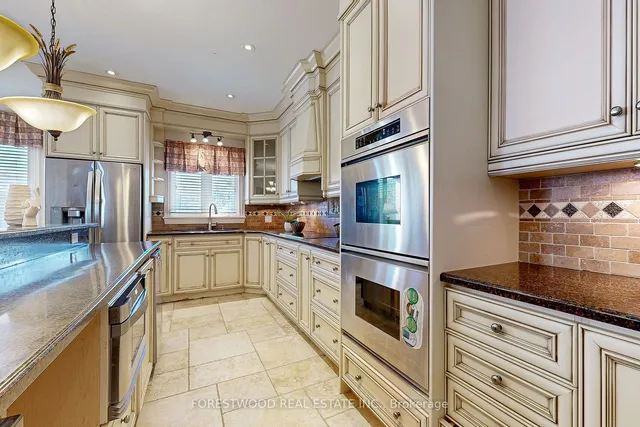 Additional image 10 of 43 Battersea Cres