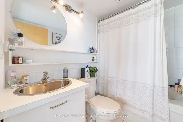 Additional image 22 of 255 Richmond St Unit 1517