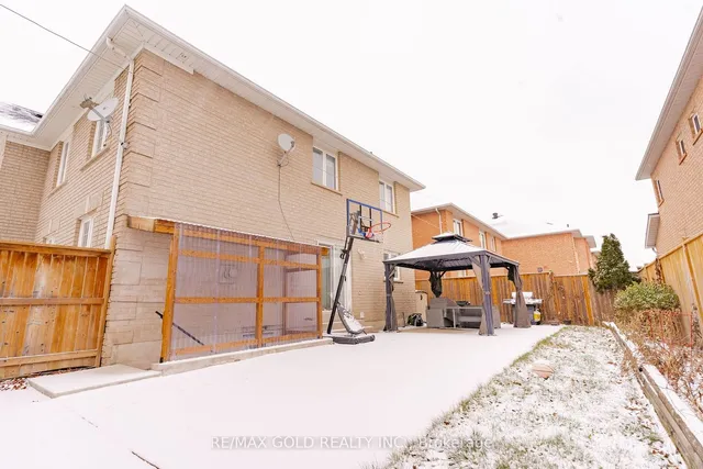 Additional image 39 of 41 Kalahari Rd