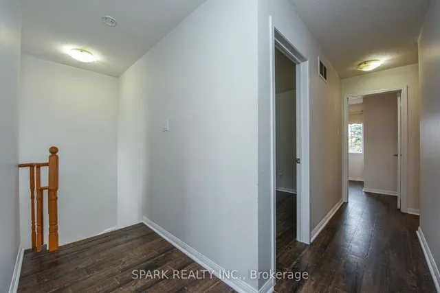 Additional image 15 of 42 winners Circ