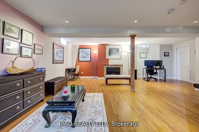 Additional image 29 of 2 Orchard Park Gate