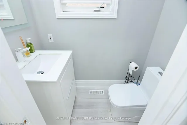 Additional image 10 of 12 El Camino Way