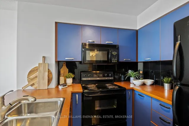 Additional image 6 of 55 Harrison Garden Blvd Unit 1204