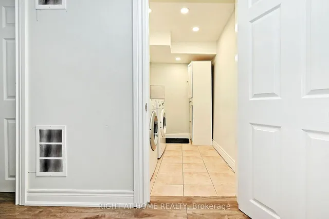 Additional image 18 of 32 Barrington Cres