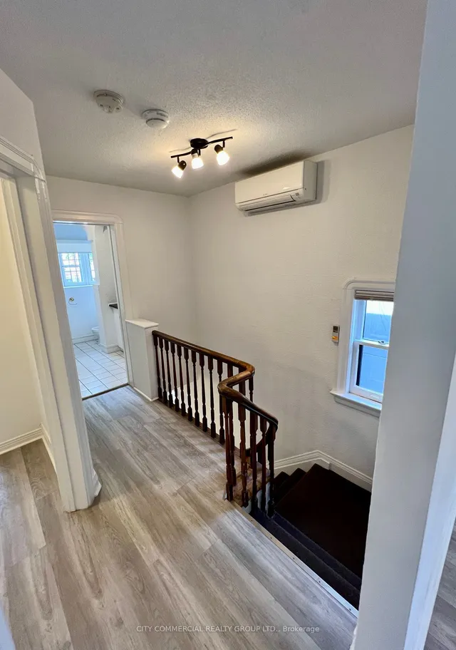 Additional image 9 of 33 Madison Ave