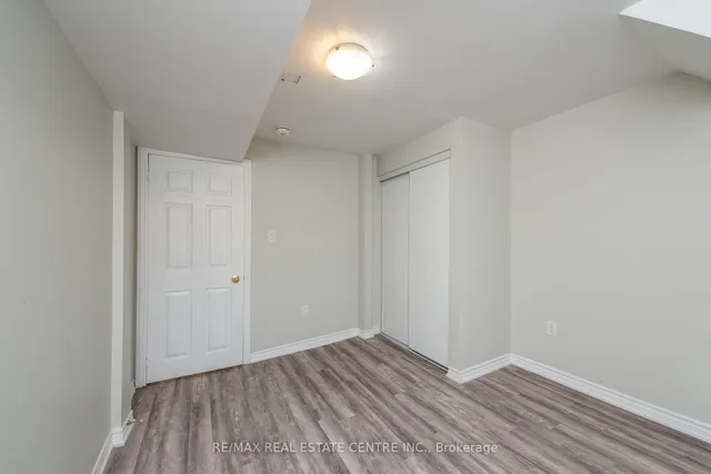 Additional image 34 of 46 Wilton Dr