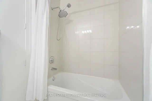 Additional image 20 of 29 Queens Quay Unit 902