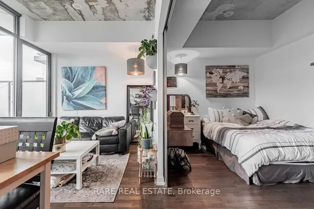 Additional image 24 of 560 King St Unit 1004