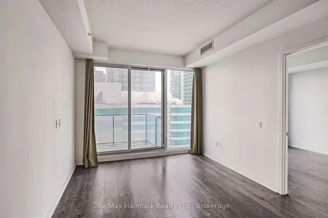 Additional image 9 of 125 Blue Jays Way Unit 2507