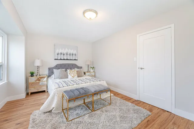 Additional image 20 of 8 Guildford Cres Unit 8