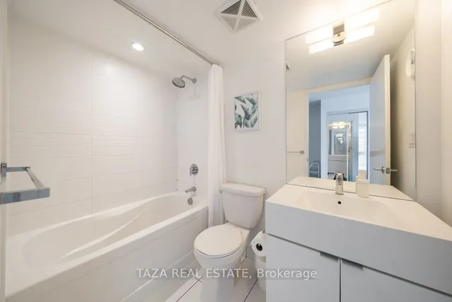 Additional image 12 of 21 Iceboat Terr Unit 1106