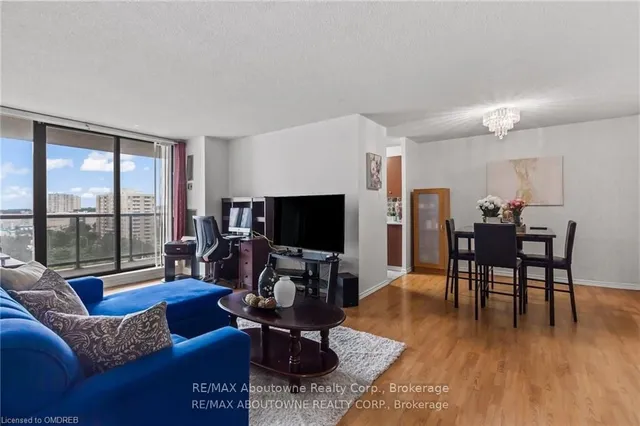 Additional image 18 of 17 KNIGHTSBRIDGE Rd Unit 1104