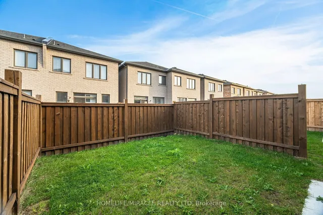 Additional image 37 of 129 Adventura Rd
