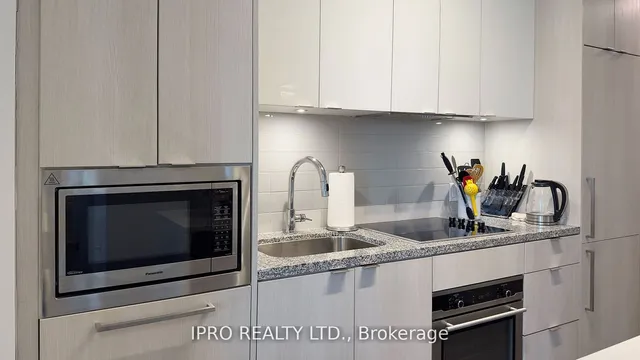 Additional image 8 of 125 Blue Jays Way Unit 1905