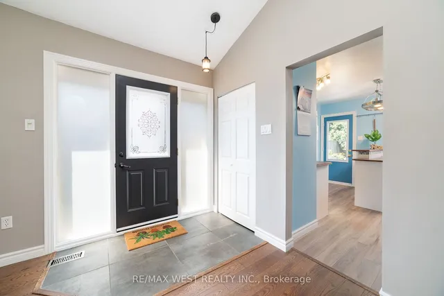 Additional image 5 of 10 Rowallan Dr